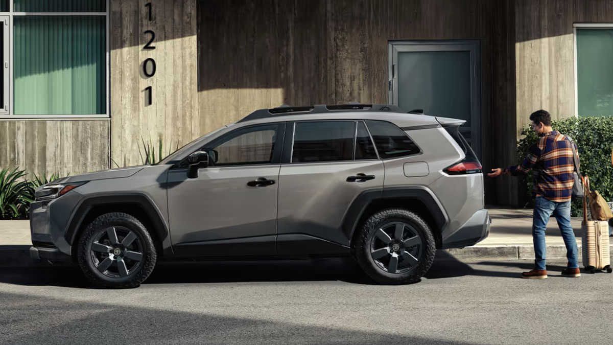 Внедорожник Toyota RAV4 Hybrid 2026